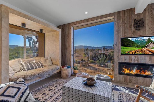 52744 Contour Terrace, Pioneertown, CA 92268