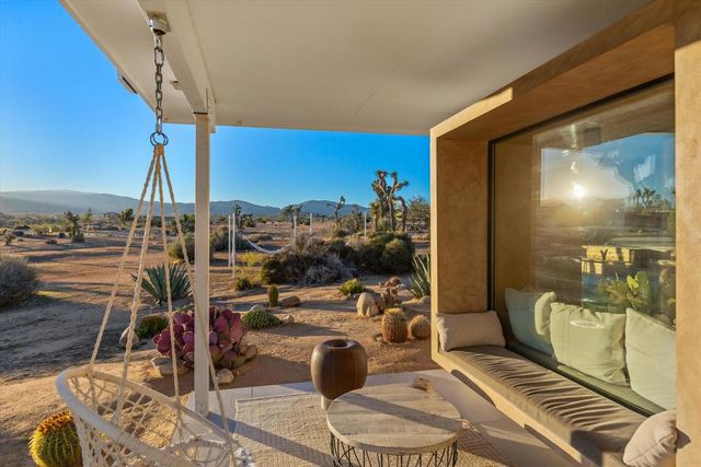 52744 Contour Terrace, Pioneertown, CA 92268