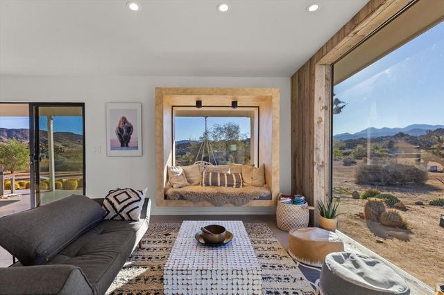 52744 Contour Terrace, Pioneertown, CA 92268