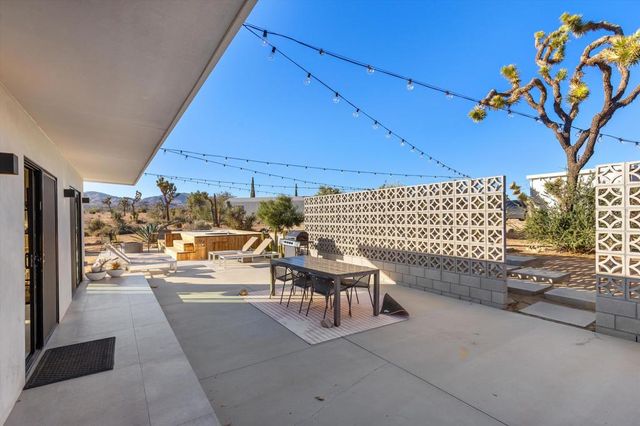 52744 Contour Terrace, Pioneertown, CA 92268