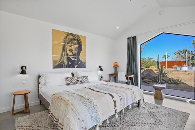 52744 Contour Terrace, Pioneertown, CA 92268