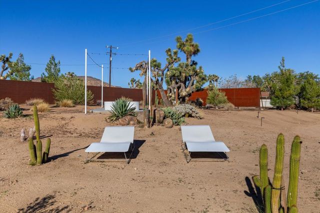 52744 Contour Terrace, Pioneertown, CA 92268