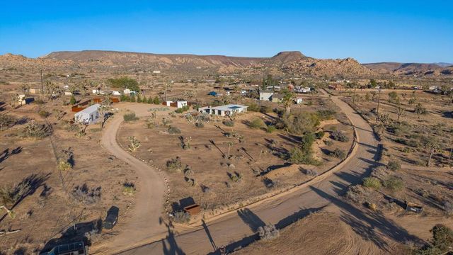 52744 Contour Terrace, Pioneertown, CA 92268