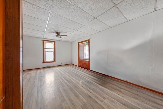 604 Ulstad Avenue, Albert Lea, MN 56007