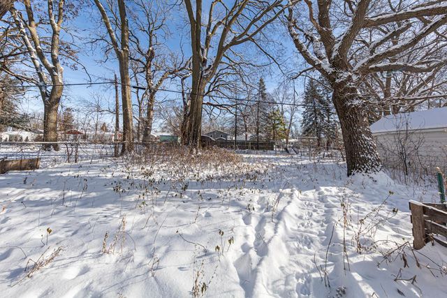 604 Ulstad Avenue, Albert Lea, MN 56007