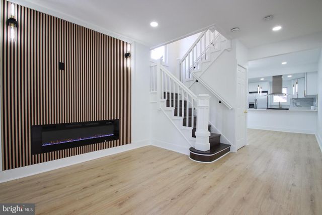 3304 OAKFIELD AVE, Baltimore, MD 21207