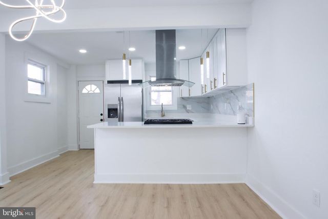 3304 OAKFIELD AVE, Baltimore, MD 21207