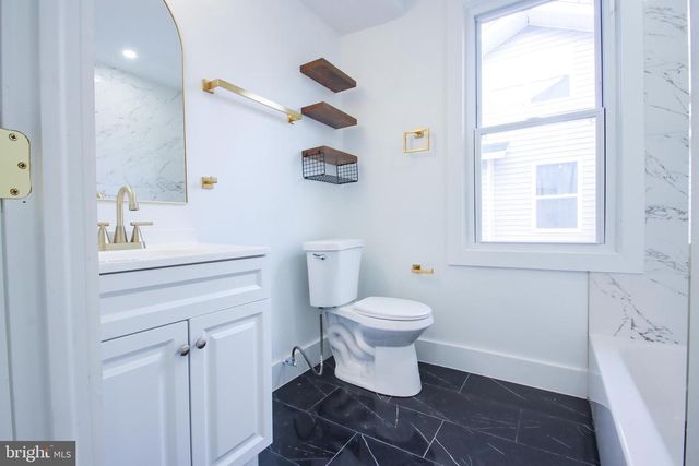 3304 OAKFIELD AVE, Baltimore, MD 21207