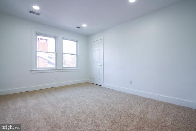 3304 OAKFIELD AVE, Baltimore, MD 21207