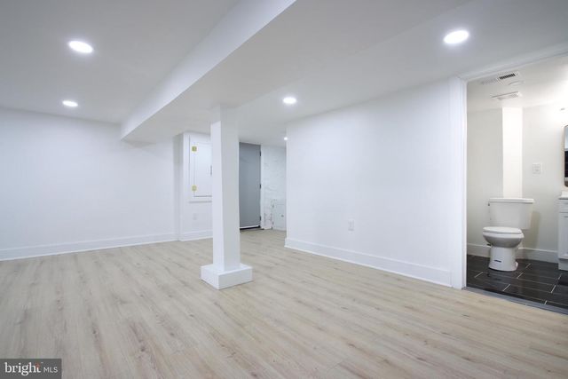 3304 OAKFIELD AVE, Baltimore, MD 21207