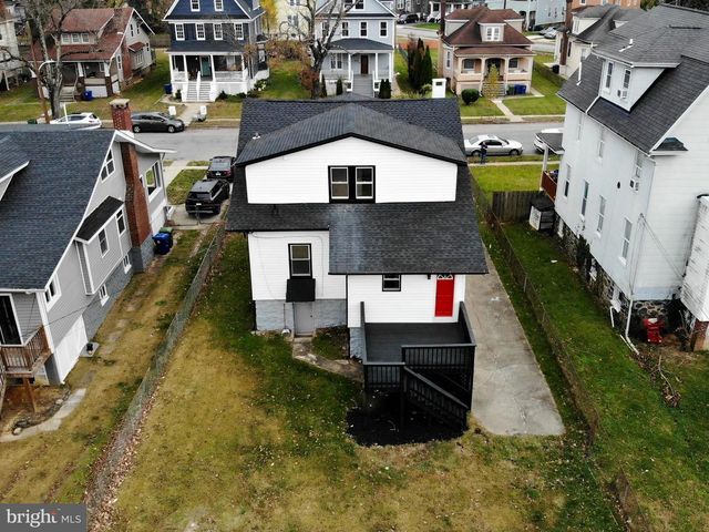 3304 OAKFIELD AVE, Baltimore, MD 21207