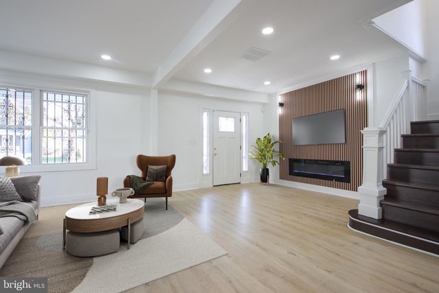 3304 OAKFIELD AVE, Baltimore, MD 21207