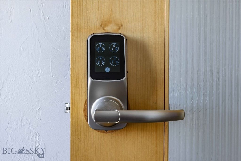 1174 Stoneridge Drive 203, Bozeman, MT 59718 photo 5