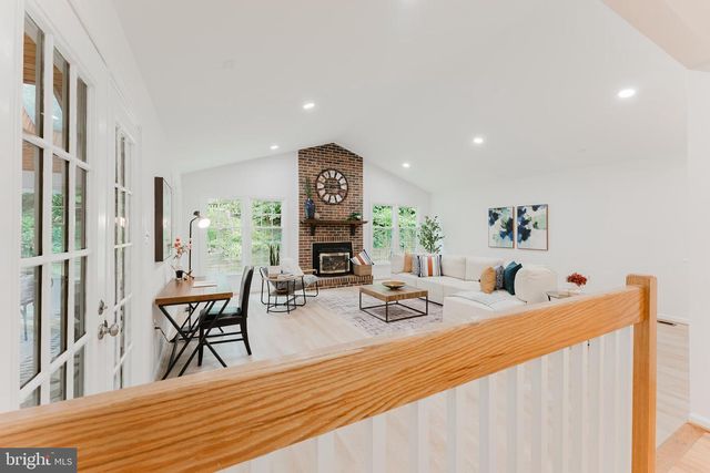 9505 SAILCLOTH PL, Burke, VA 22015