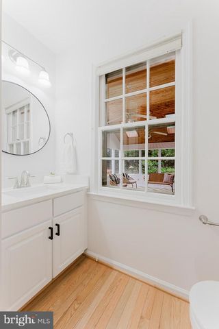 9505 SAILCLOTH PL, Burke, VA 22015