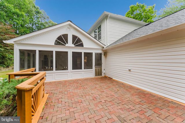 9505 SAILCLOTH PL, Burke, VA 22015