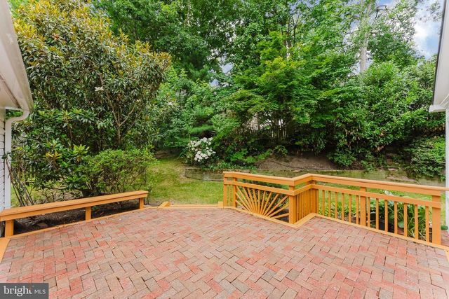 9505 SAILCLOTH PL, Burke, VA 22015