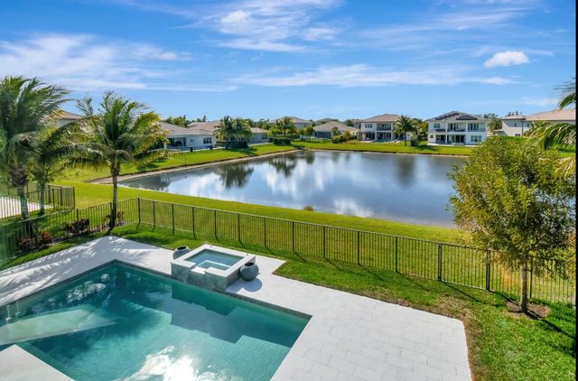 19871 Meadowside Lane, Boca Raton, FL 33498