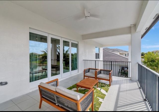 19871 Meadowside Lane, Boca Raton, FL 33498