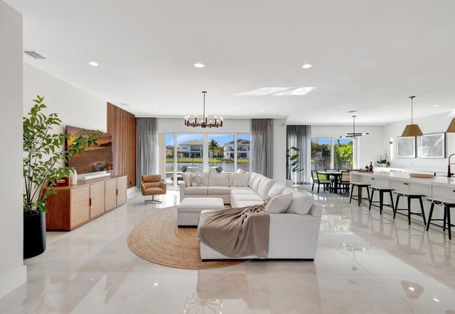 19871 Meadowside Lane, Boca Raton, FL 33498