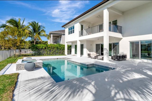 19871 Meadowside Lane, Boca Raton, FL 33498