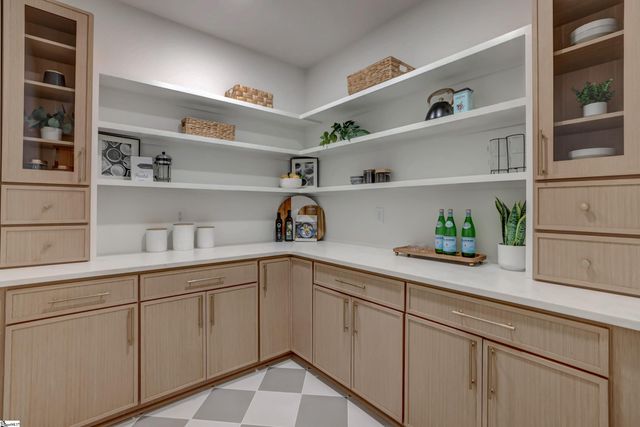 5 Plum Drive, Greenville, SC 29605