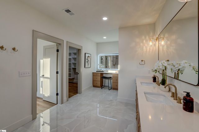 5 Plum Drive, Greenville, SC 29605