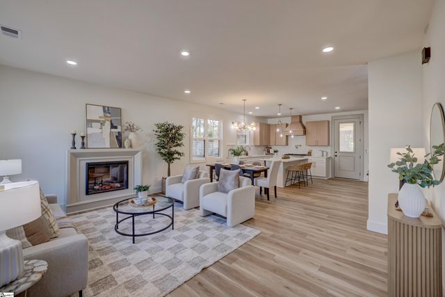 5 Plum Drive, Greenville, SC 29605