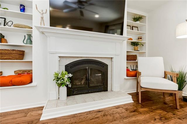 16016 W 151st Terrace, Olathe, KS 66062