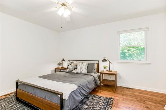 16016 W 151st Terrace, Olathe, KS 66062