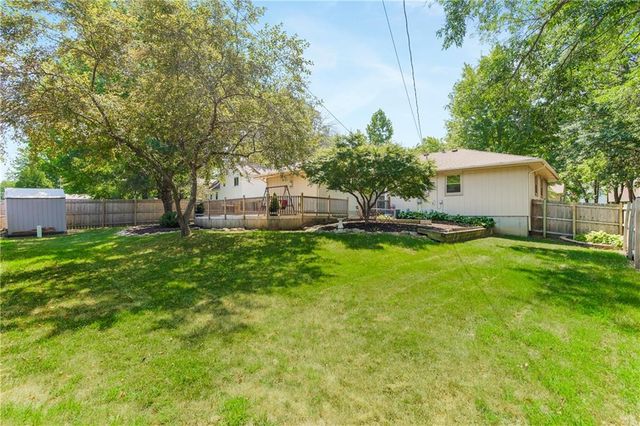 16016 W 151st Terrace, Olathe, KS 66062