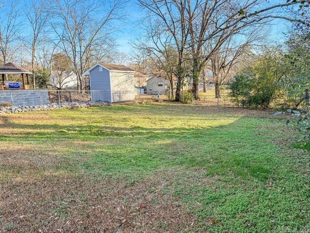 409 HENDERSON Street, Hot Springs, AR 71913