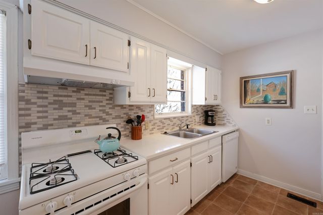 409 HENDERSON Street, Hot Springs, AR 71913