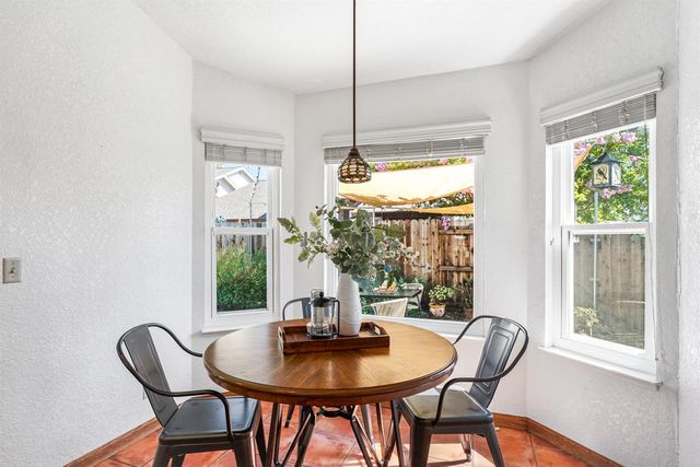 5400 Spring Creek Way, Elk Grove, CA 95758