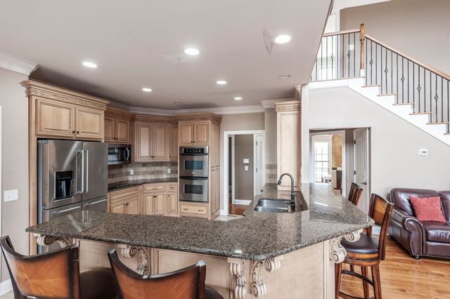 219 Hidden Harbour Dr, Mount Juliet, TN 37122