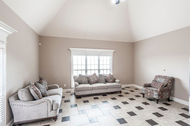 219 Hidden Harbour Dr, Mount Juliet, TN 37122