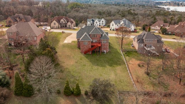 219 Hidden Harbour Dr, Mount Juliet, TN 37122