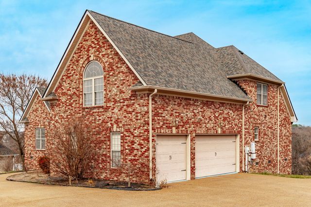 219 Hidden Harbour Dr, Mount Juliet, TN 37122
