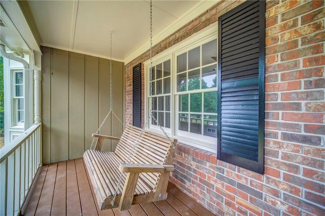 311 Mariner Circle, Woodstock, GA 30189