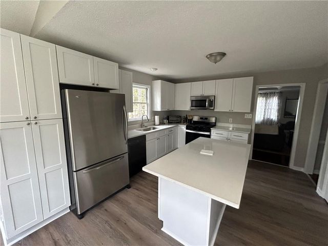 311 Mariner Circle, Woodstock, GA 30189