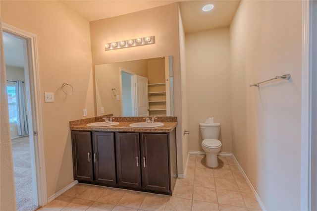 5157 Grayson Ridge Drive, Fort Worth, TX 76179