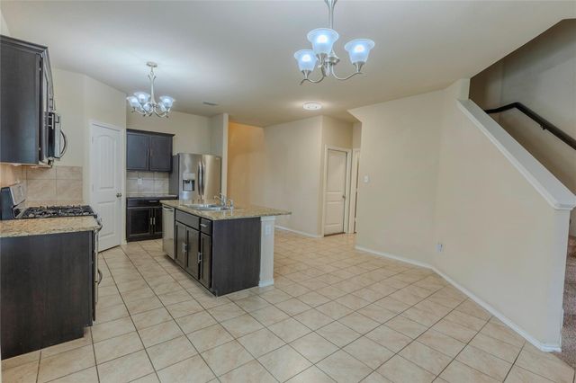 5157 Grayson Ridge Drive, Fort Worth, TX 76179