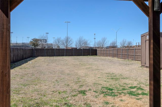 5157 Grayson Ridge Drive, Fort Worth, TX 76179