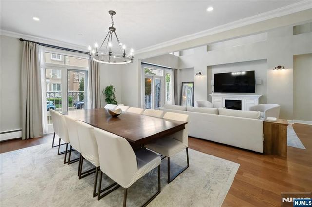 208 Shearwater Court 15, Jersey City, NJ 07305