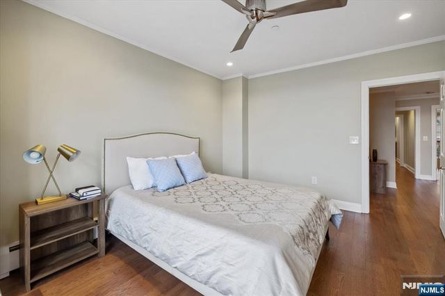 208 Shearwater Court 15, Jersey City, NJ 07305