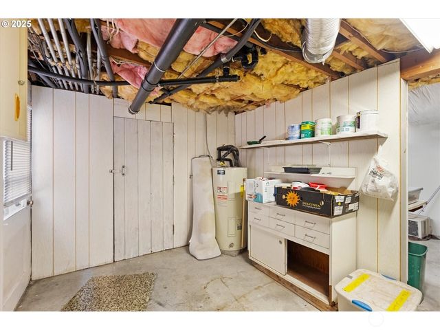 1202 21st Avenue, Longview, WA 98632