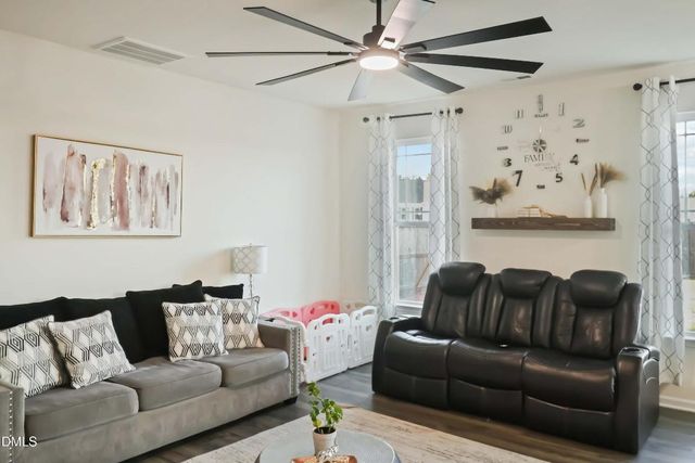 205 Rosewood Lane, Youngsville, NC 27596