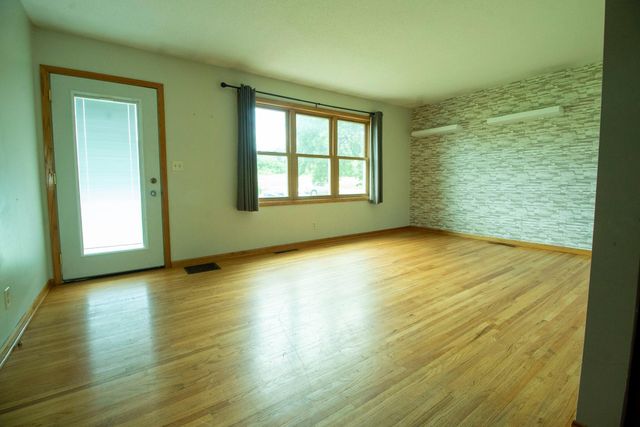 2633 23rd Avenue SE, Rochester, MN 55904
