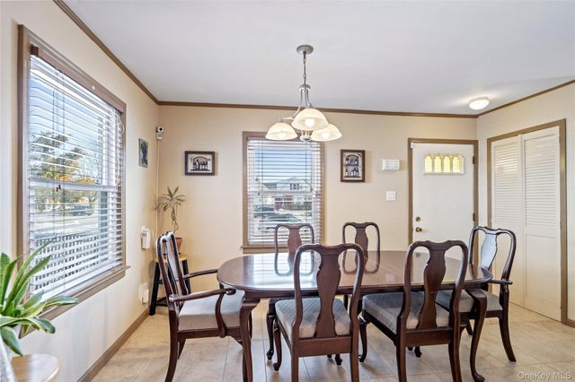 269-15 Union Turnpike, New Hyde Park, NY 11040