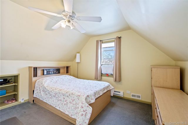 269-15 Union Turnpike, New Hyde Park, NY 11040